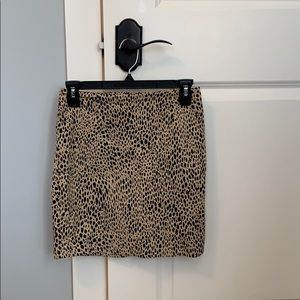 Cheetah print tight skirt